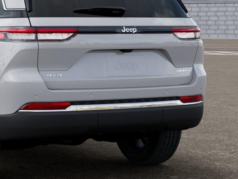 New 2026 Jeep Grand Cherokee Limited 4x4Image 13