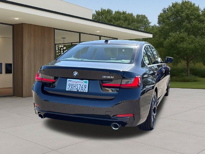 Used 2026 BMW 3 Series 330iImage 9