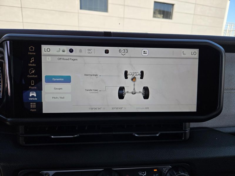 New 2026 Jeep Gladiator Sport S 4x4