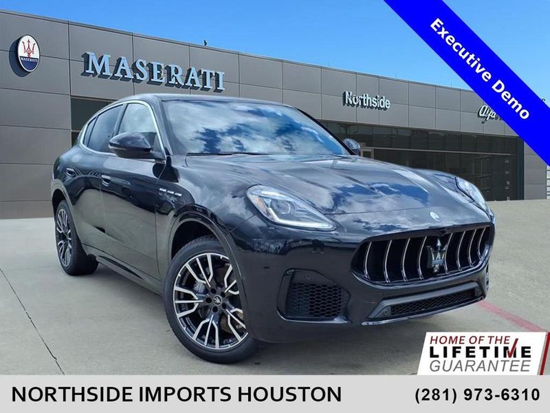 New 2025 Maserati Grecale Image 1