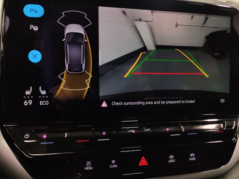 Used 2023 Volkswagen ID.4 Pro S Long Range AWD w/Glass RoofImage 21