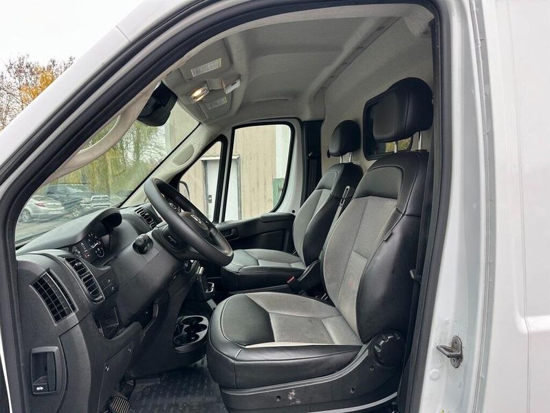 2023 RAM ProMaster 2500 High RoofImage 15