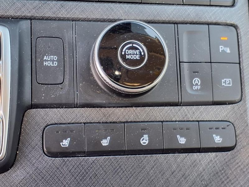 Used 2024 Hyundai Palisade LimitedImage 9