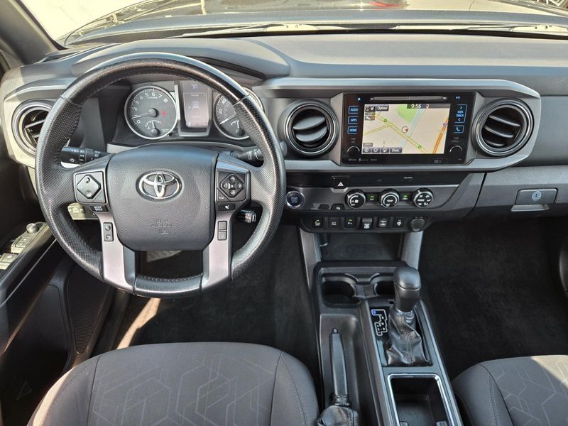 Used 2019 Toyota Tacoma TRD Off Road Double Cab 5' Bed V6 AT (Natl)