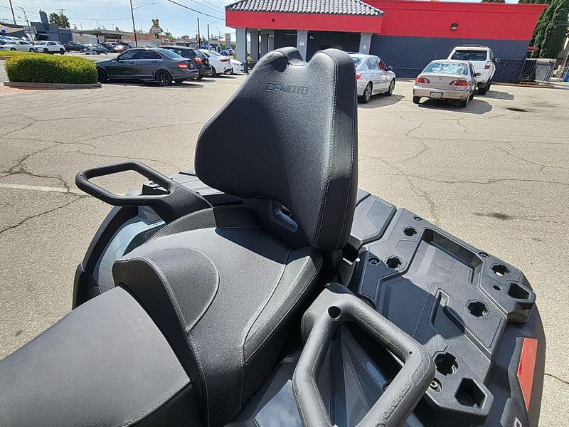 New 2025 CFMOTO CFORCE 800 TOURING Image 18