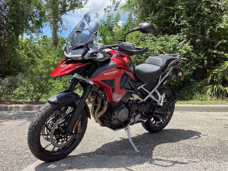 2025 Triumph Tiger 1200 GT Pro 