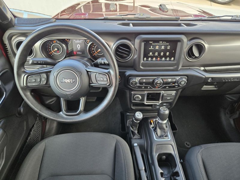Used 2022 Jeep Wrangler Unlimited Sport 4x4