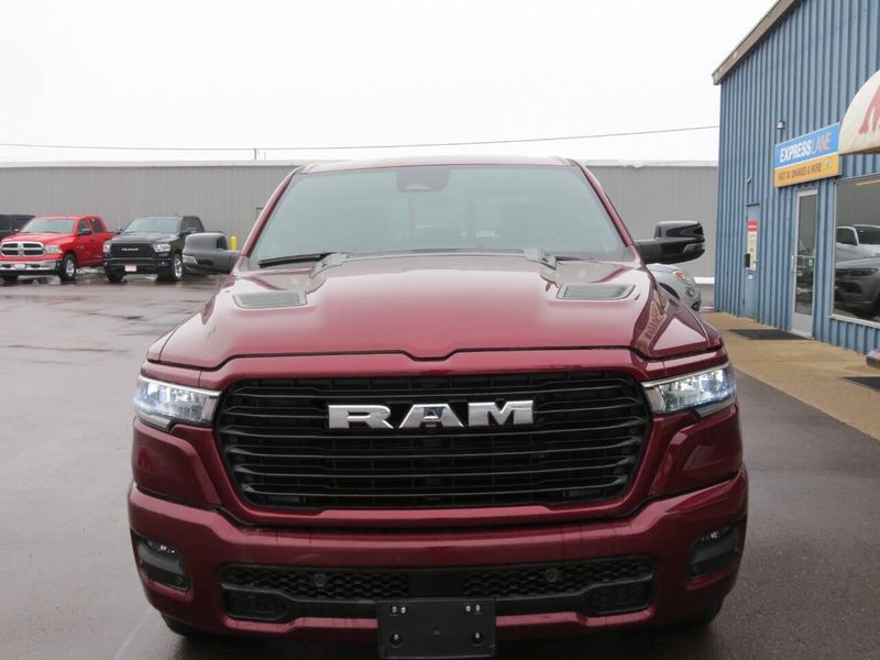 2025 RAM 1500 Laramie Crew Cab 4x4 5