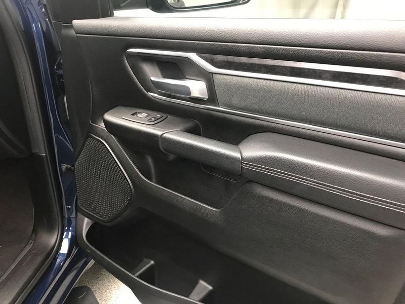 Used 2022 RAM 1500 Big HornImage 25