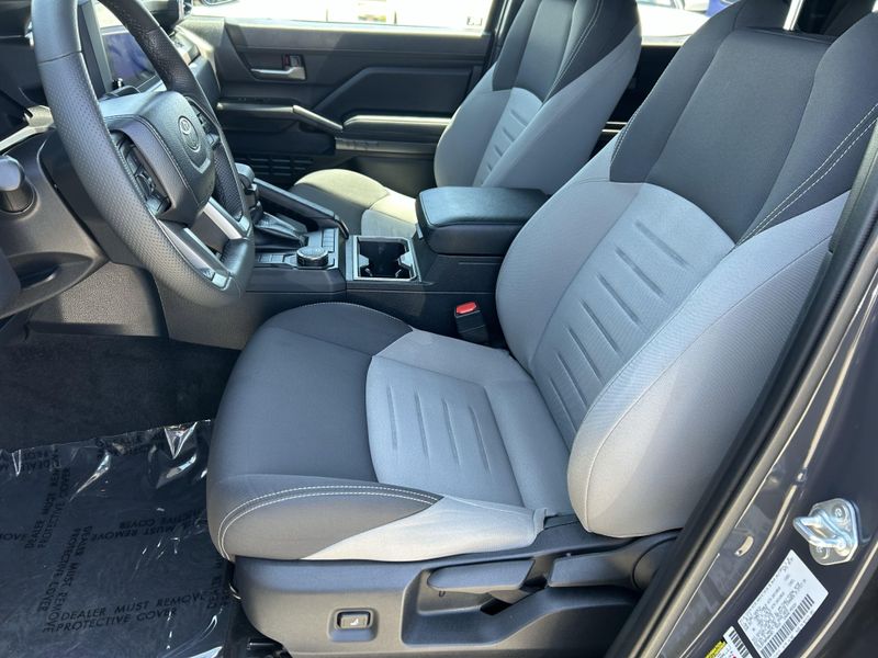 Used 2024 Toyota Tacoma TRD SportImage 16