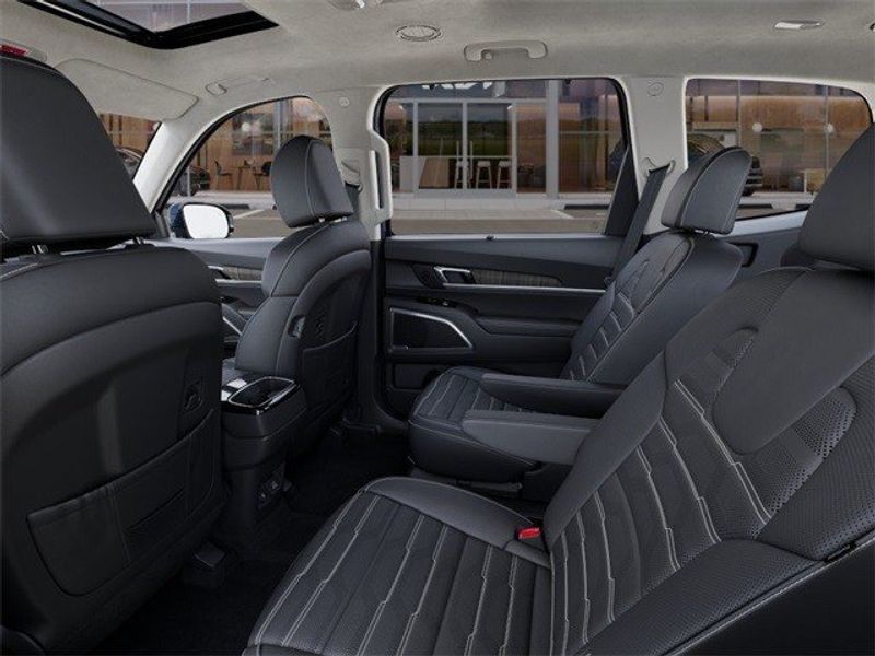 2024 Kia Telluride SX-PrestigeImage 18