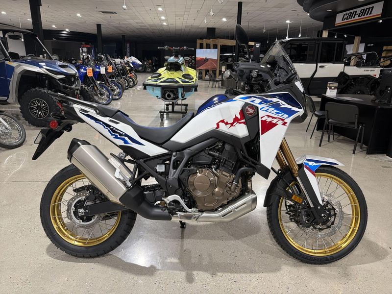 New 2026 Honda AFRICA TWIN DCT Image 18