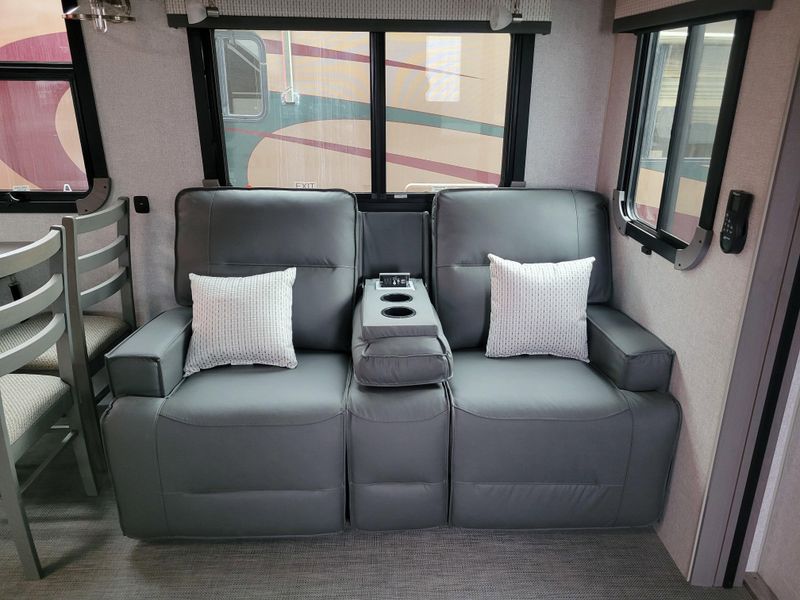 New 2026 NORTHWOOD MFG ARCTIC FOX NXT 295RK Image 18