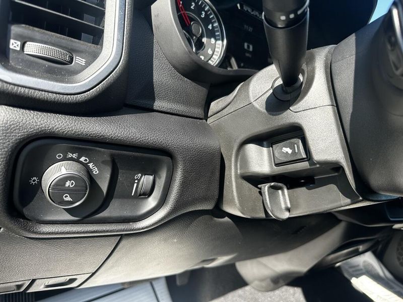2024 Ram 2500 Big Horn photo 15