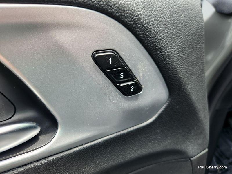 New 2025 Chrysler Pacifica LimitedImage 26