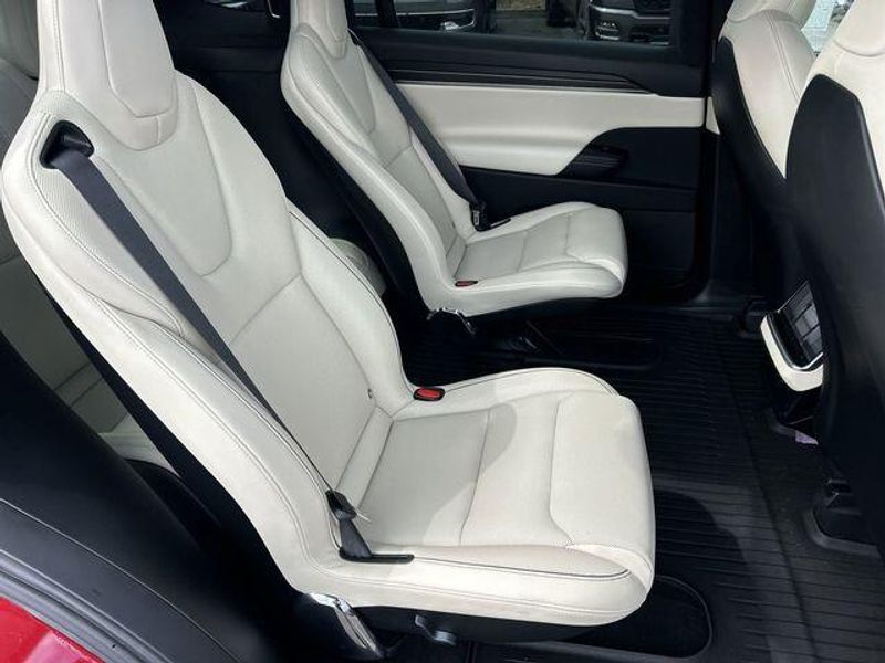 Used 2023 Tesla Model X PlaidImage 14