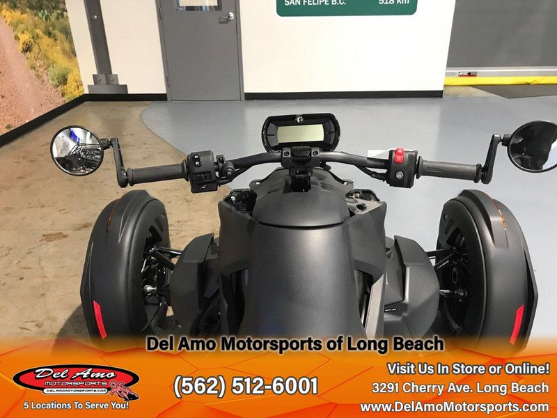 2023 Can-Am F5PC  in a BLACK/ CUSTOM exterior color. Del Amo Motorsports of Long Beach (562) 362-3160 delamomotorsports.com 