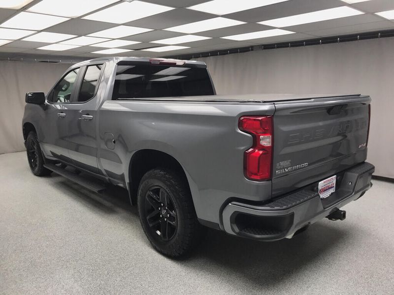 Used 2020 Chevrolet Silverado 1500 RSTImage 10
