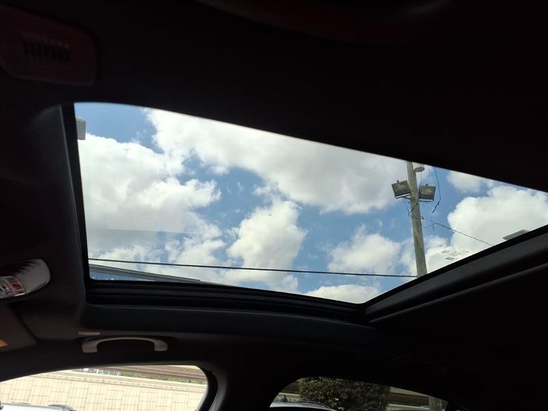 New 2025 Alfa Romeo Stelvio AwdImage 16