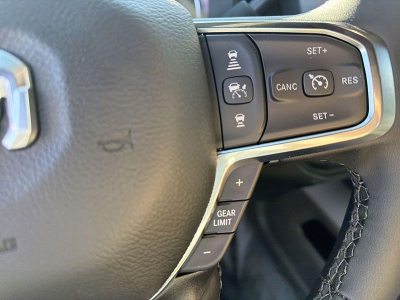 New 2026 RAM 4500 Big Horn Chassis Crew Cab 4x4 60