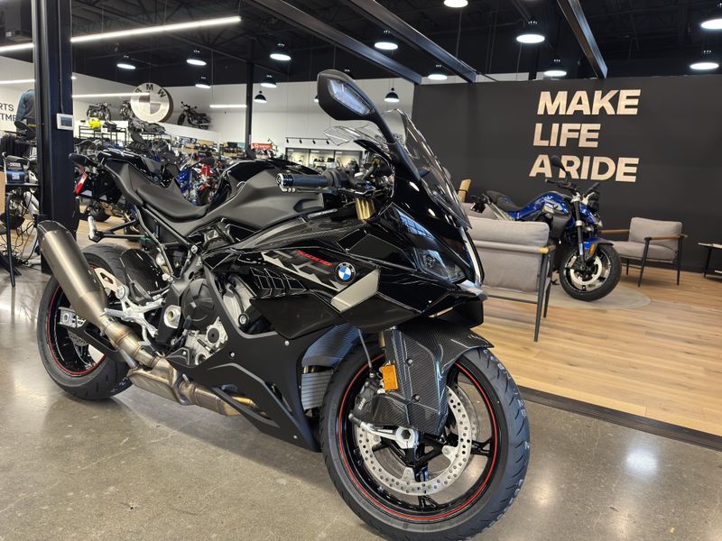 2026 BMW S 1000 RR - BLACK STORM METALLIC
