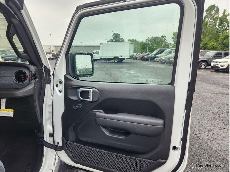 New 2026 Jeep Wrangler Unlimited 4-door Willys '41