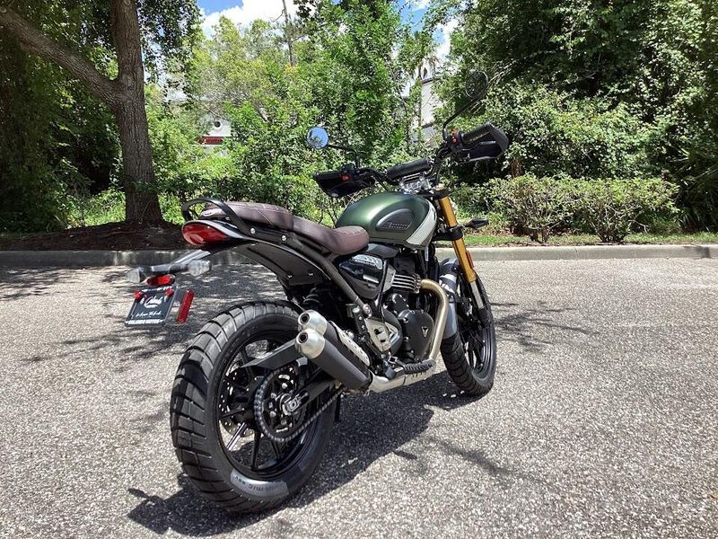 2025 Triumph SCRAMBLER 400 X