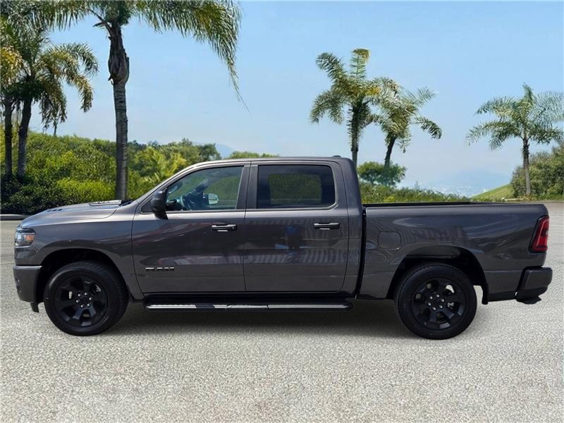 New 2026 RAM 1500 Express Crew Cab 4x4 5'7' Box