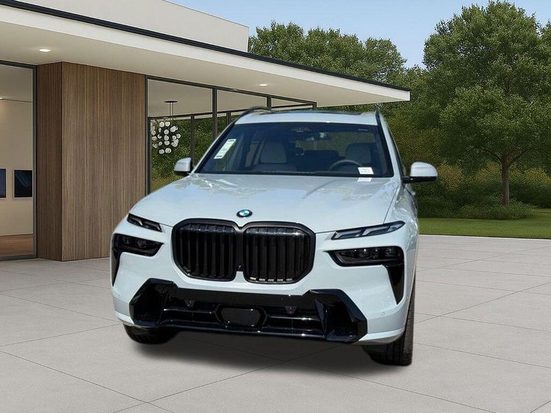 New 2026 BMW X7 xDrive40iImage 3