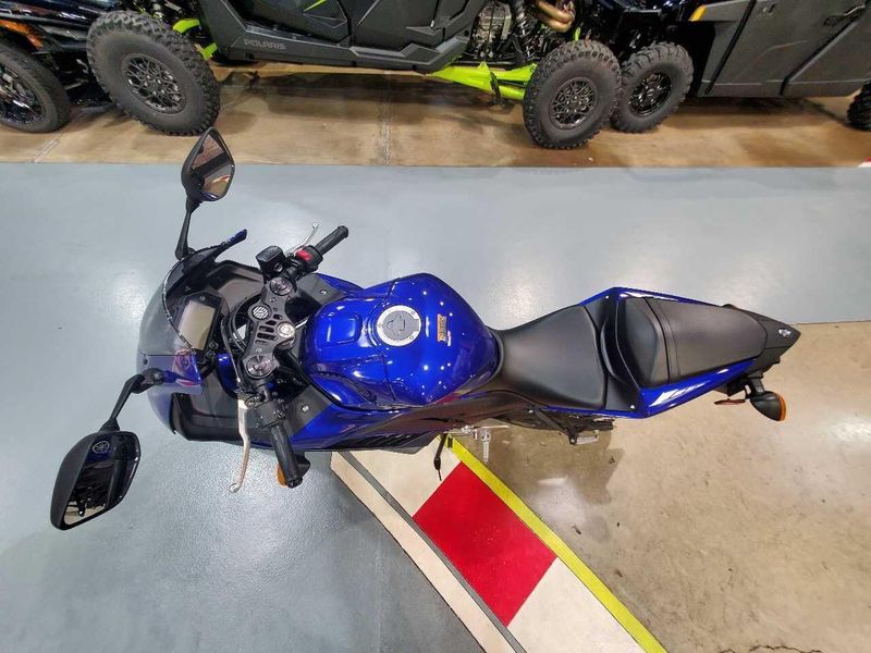 Used 2024 Yamaha YZF-R3 ABS Image 14