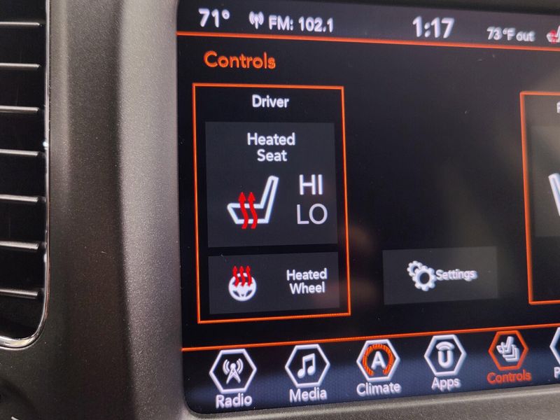 Used 2020 Jeep Compass Trailhawk 4x4 w/Heated SeatsImage 16