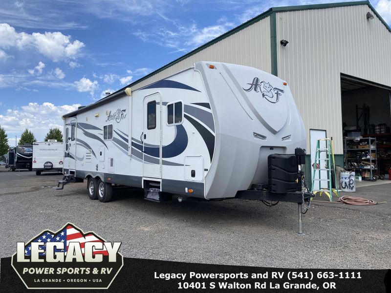 2016 NORTHWOOD ARCTIC FOX 32-A Image 1