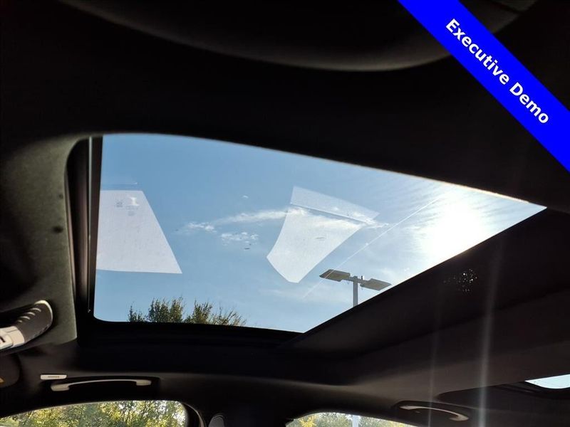 New 2025 Alfa Romeo Giulia RwdImage 16