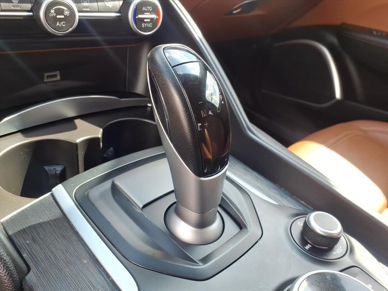 Used 2019 Alfa Romeo Giulia Image 23