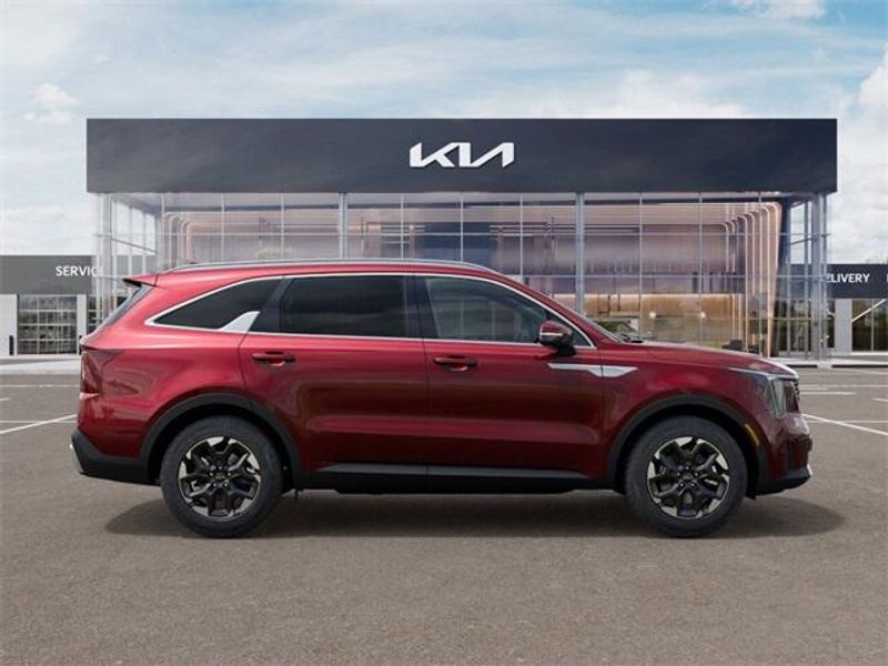 2025 Kia Sorento SImage 7