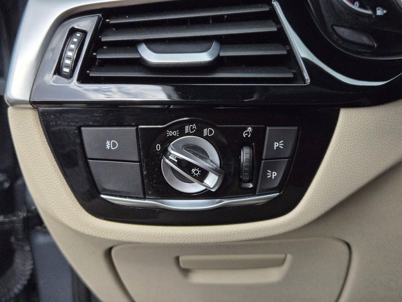 Used 2019 BMW 530i Sedan