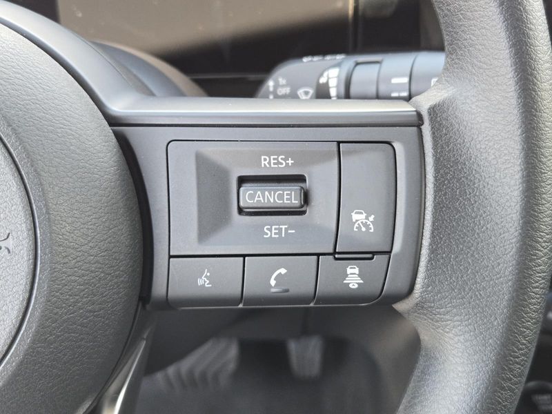Used 2026 Nissan Kicks SV FWD