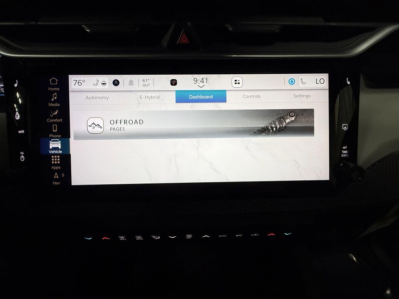 New 2026 Jeep Cherokee Limited 4x4Image 37