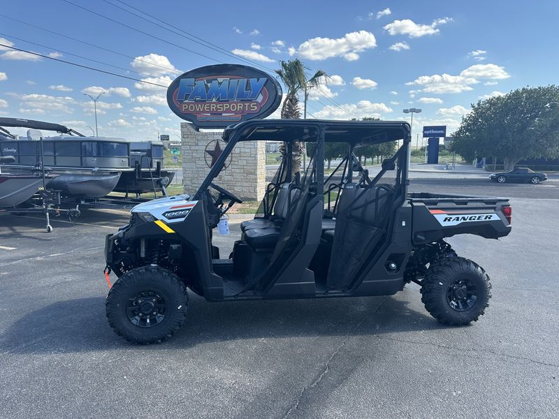 2025 Polaris RANGER CREW 1000 PREMIUM WHITE LIGHTNINGImage 2