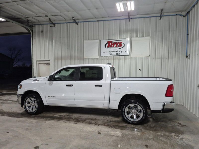 2025 RAM 1500 Big Horn Crew Cab 4x4 5