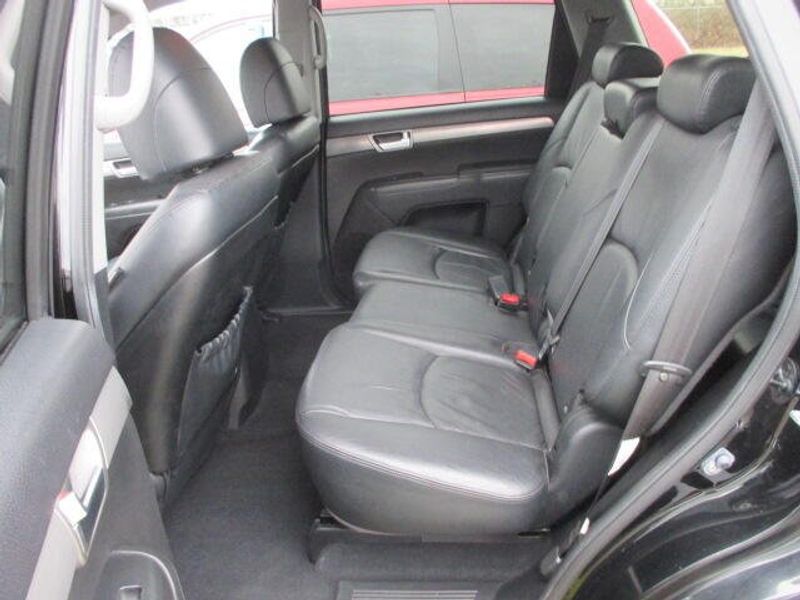 Used 2009 Kia Borrego EXImage 17