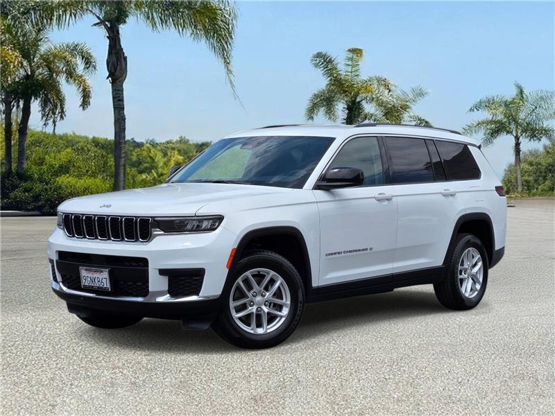 Used 2023 Jeep Grand Cherokee L Laredo 4x2