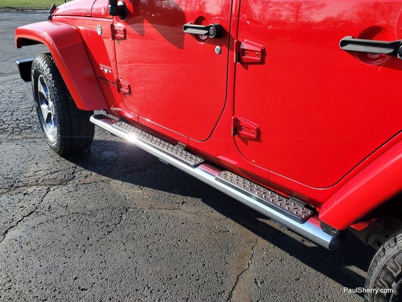 Used 2016 Jeep Wrangler Unlimited Sahara