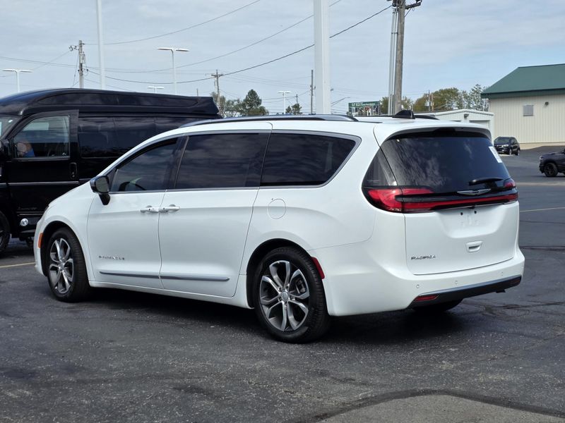 Used 2026 Chrysler Pacifica Pinnacle