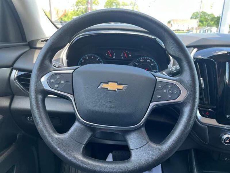 2021 Chevrolet Traverse LS