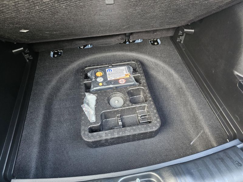 Used 2022 Jeep Compass LimitedImage 19