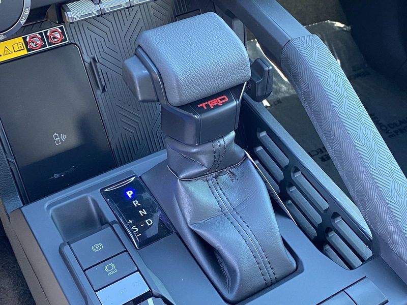 New 2024 Toyota Tacoma TRD Off Road HybridImage 18