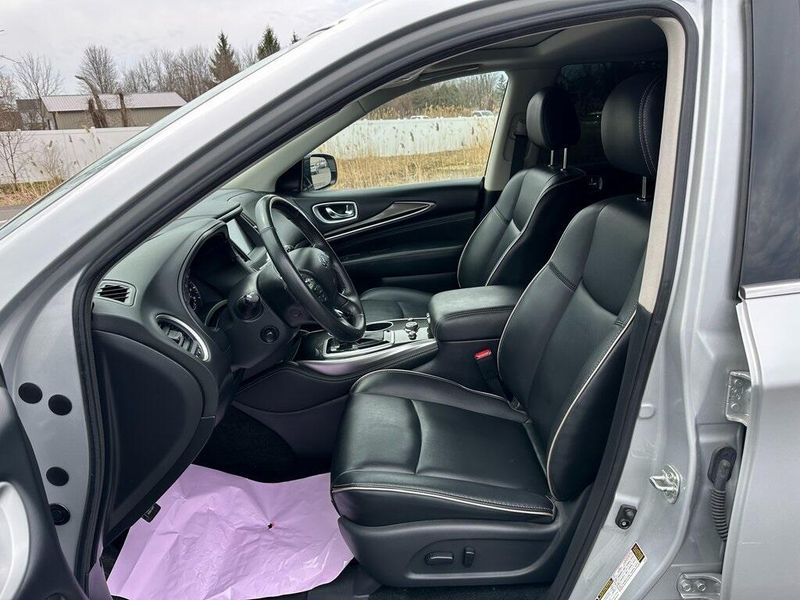 2019 INFINITI QX60 PureImage 17