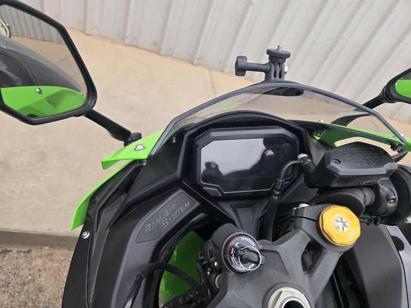 USED 2025 KAWASAKI NINJA ZX-4RR ABS Image 14