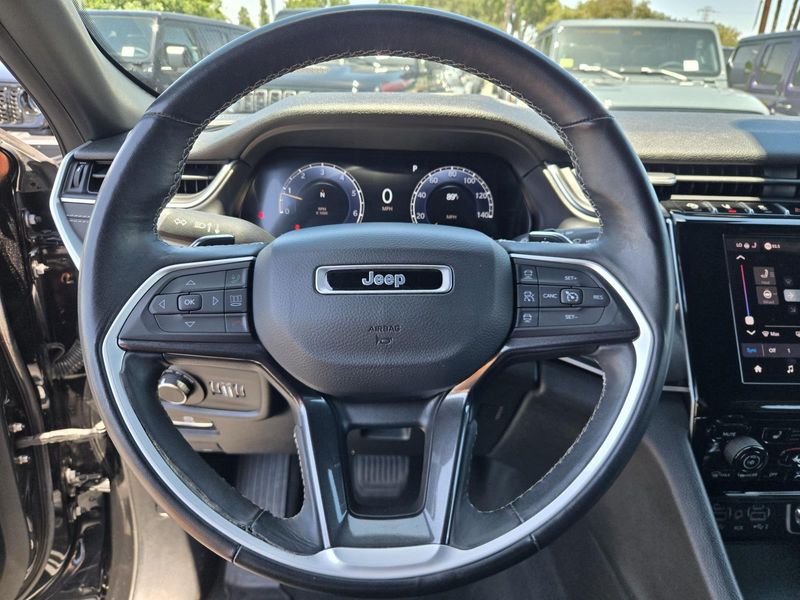 Used 2022 Jeep Grand Cherokee Altitude 4x4